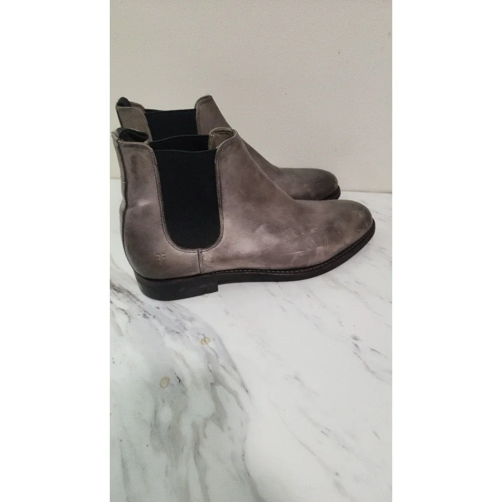 Frye Chelsea A9 Boot Gray little distress‎ 11.5